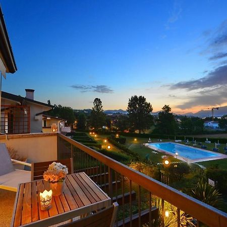 Italia Living Villa Padenghe sul Garda Kültér fotó